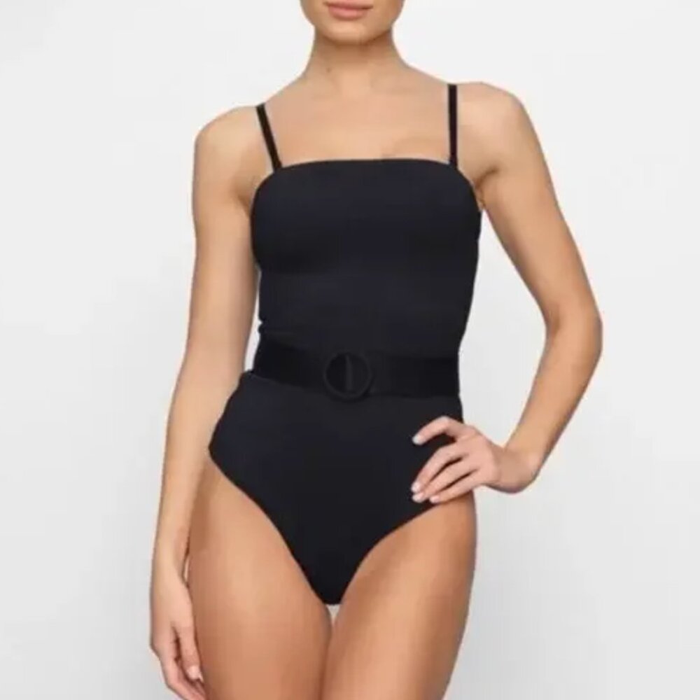 Skims Size Medium Sculpting Swim Strapless One Piece Swimsuit in Onyx